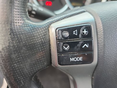 Used 2013 Toyota Tacoma PreRunner w/ Limited Pkg image 16