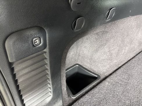 Used 2020 Jeep Grand Cherokee Altitude image 17