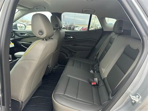 New 2026 Chevrolet Trax ACTIV image 4