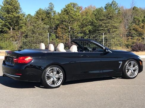 Used 2017 BMW 430i Convertible image 3