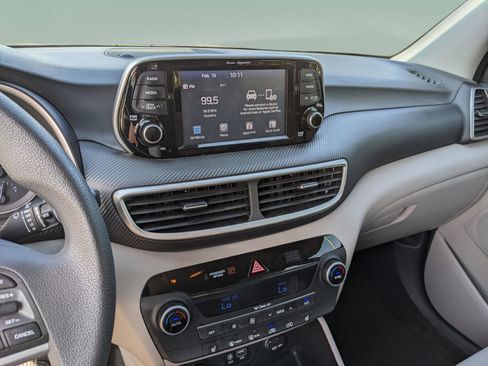 Used 2019 Hyundai Tucson SEL image 30