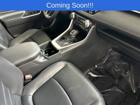 Used 2023 Toyota RAV4 XLE Premium FWD image 17