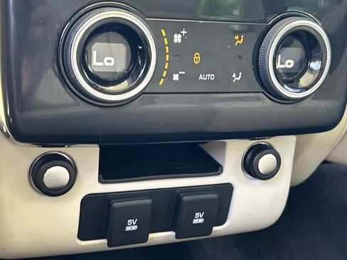 Used 2019 Land Rover Range Rover AWD/4WD image 26