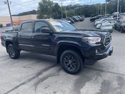 Used 2020 Toyota Tacoma SR5 image 6
