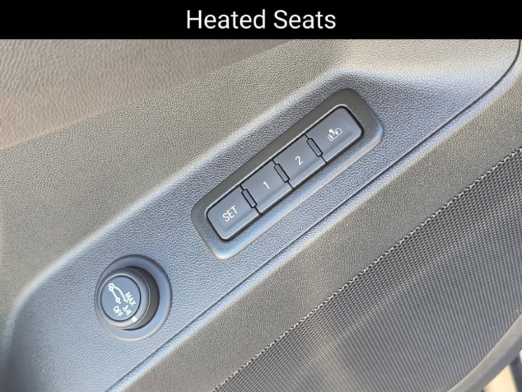 Used 2024 Chevrolet Equinox Premier FWD image 12