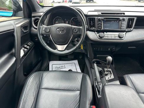 Used 2017 Toyota RAV4 SE AWD/4WD image 17