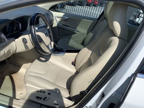 Used 2015 Volvo S60 T5 Premier FWD image 18