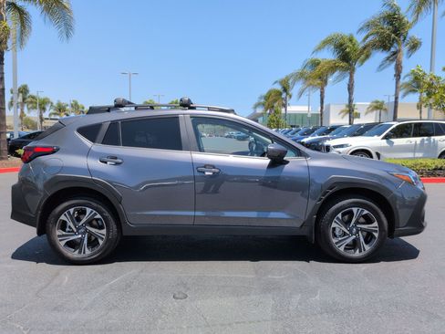Used 2025 Subaru Crosstrek 2.5i Premium AWD/4WD image 11