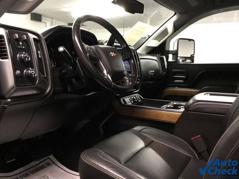 Used 2016 Chevrolet Silverado 2500 LTZ w/ Snow Plow Prep Package AWD/4WD image 29