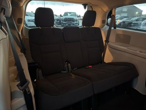 Used 2017 Dodge Grand Caravan SE w/ Power Window Group image 21
