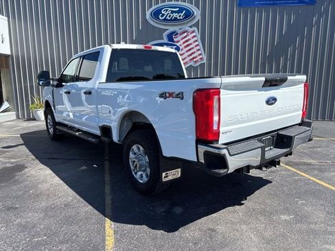 Used 2023 Ford F250 XLT image 3
