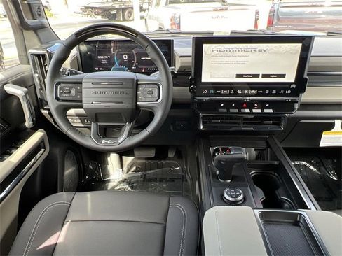 New 2026 GMC Hummer EV 4x4 Crew Cab image 11