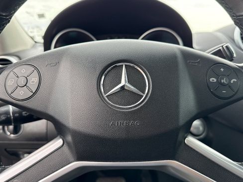 Used 2010 Mercedes-Benz ML 550 4MATIC image 20