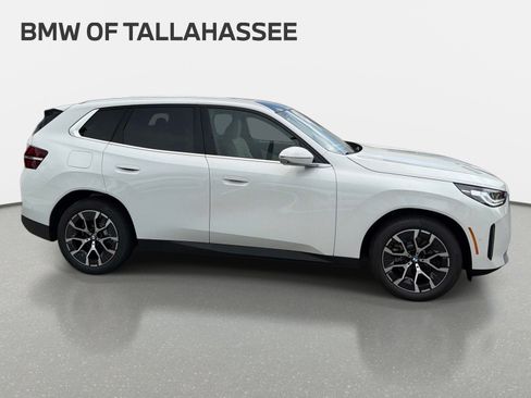 New 2026 BMW X3 xDrive30i w/ Premium Package AWD/4WD image 4