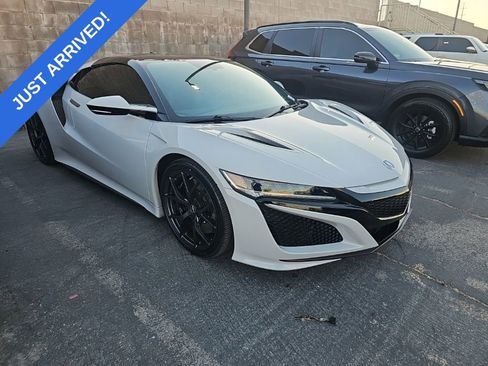 Used 2017 Acura NSX AWD/4WD image 2