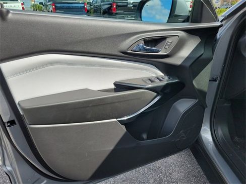 Used 2026 Chevrolet Trax LT w/ Driver Confidence Package image 16