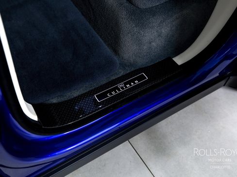 Certified 2024 Rolls-Royce Cullinan Black Badge w/ Dark Exterior Package image 24