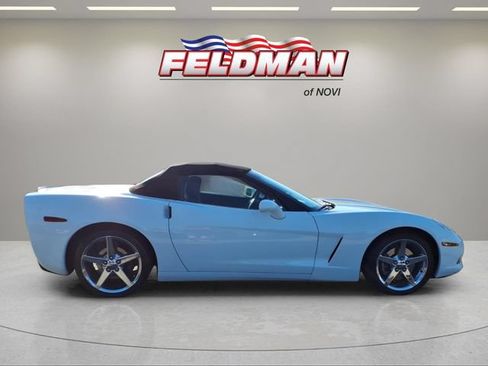 Used 2012 Chevrolet Corvette Convertible RWD image 7