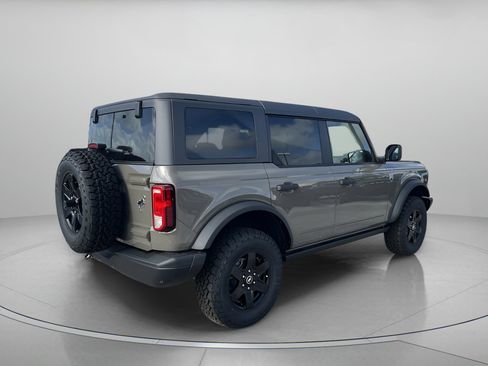 New 2025 Ford Bronco Big Bend w/ Black Diamond Package image 3
