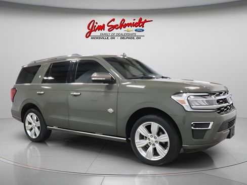 Used 2024 Ford Expedition King Ranch AWD/4WD image 2