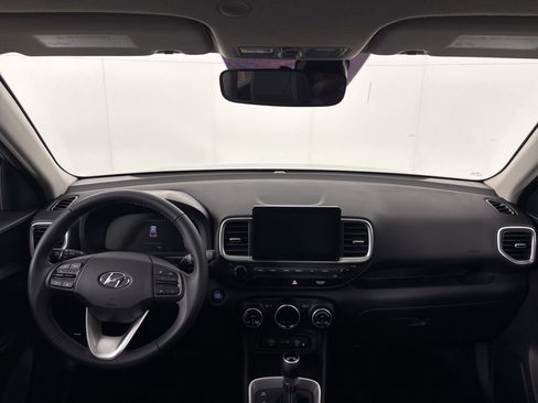 New 2026 Hyundai Venue SEL image 19