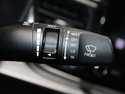 Used 2023 Kia Rio S image 27