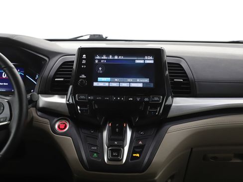 Used 2018 Honda Odyssey EX-L image 16