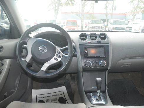 Used 2012 Nissan Altima 2.5 FWD image 23