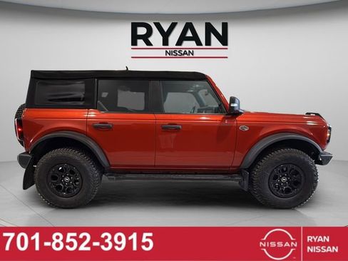 Used 2022 Ford Bronco Wildtrak image 18