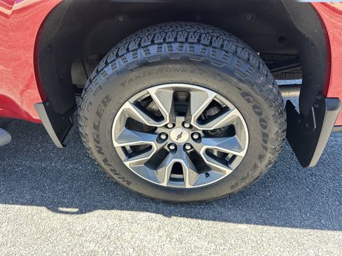 Certified 2024 Chevrolet Silverado 1500 RST AWD/4WD image 7