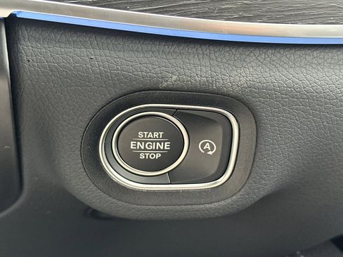 New 2026 Mercedes-Benz GLS 450 4MATIC image 24