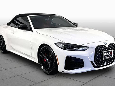 Used 2023 BMW M440i Convertible w/ Premium Package RWD image 3