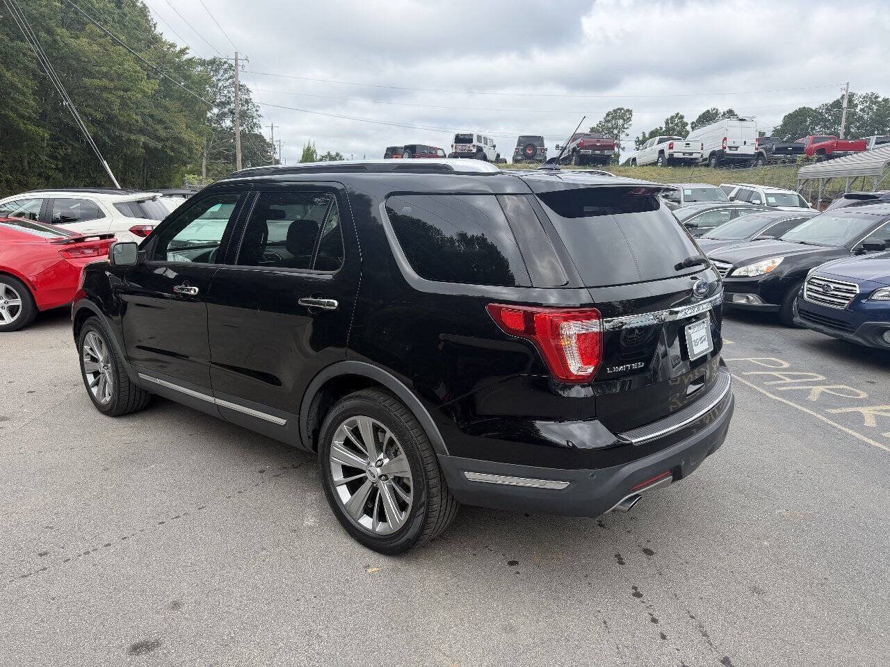 Used 2018 Ford Explorer Limited FWD image 9