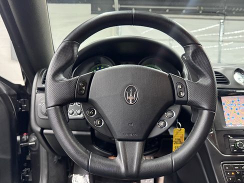 Used 2017 Maserati GranTurismo Sport image 13