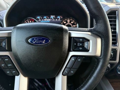 Used 2016 Ford F150 Lariat w/ Equipment Group 502A Luxury image 32