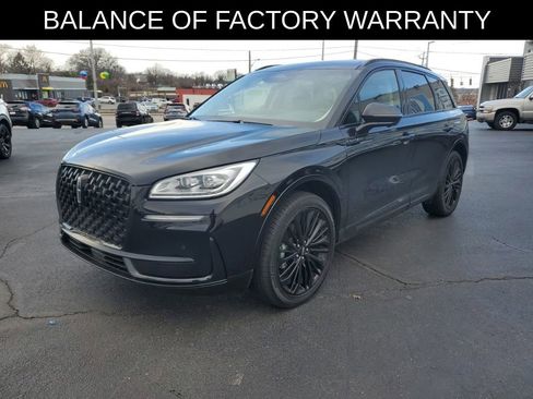 Used 2024 Lincoln Corsair Reserve w/ Equipment Group 201A image 2