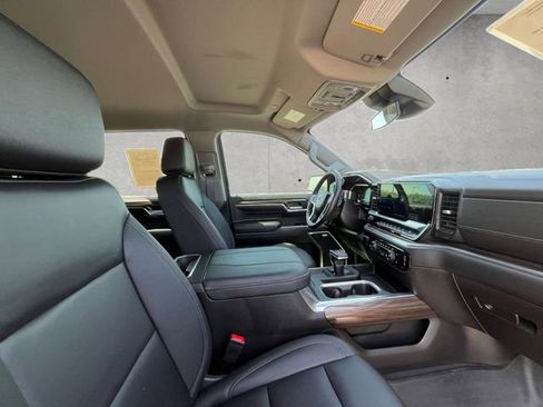 Used 2024 Chevrolet Silverado 1500 RST AWD/4WD image 24