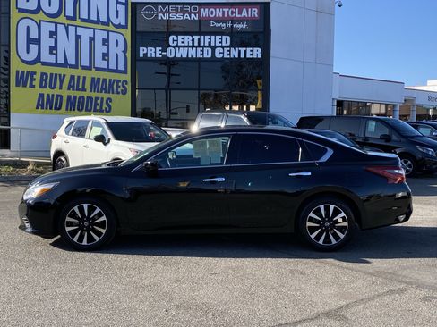 Used 2018 Nissan Altima 2.5 SV image 6