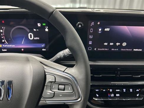 New 2025 Buick Envista Avenir image 33
