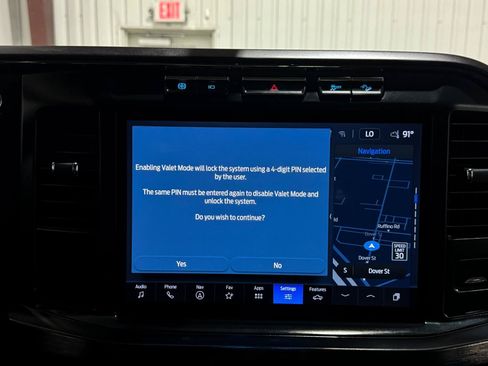 Used 2024 Ford F250 Lariat w/ FX4 Off-Road Package AWD/4WD image 46