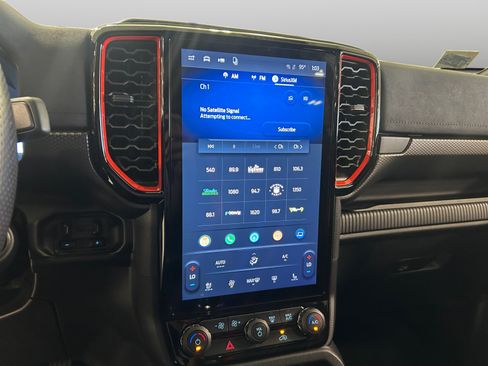 Certified 2025 Ford Ranger Raptor AWD/4WD image 22