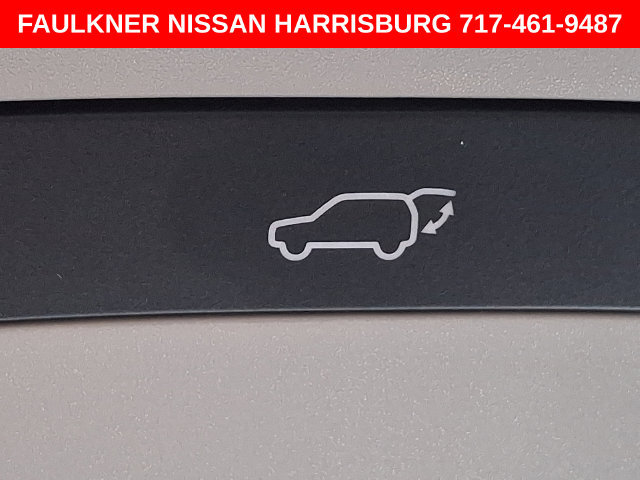 Used 2026 Toyota Sienna XLE FWD image 29