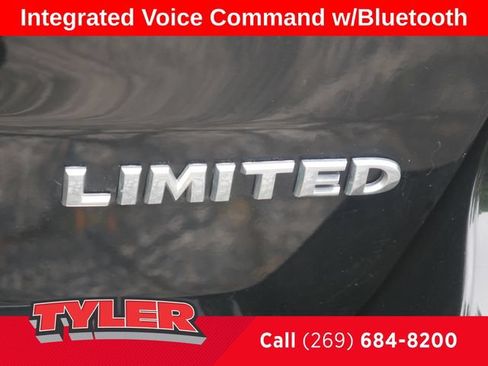 Used 2021 Jeep Grand Cherokee Limited AWD/4WD image 14