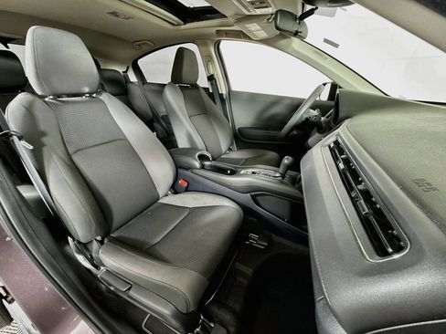 Used 2019 Honda HR-V EX image 27