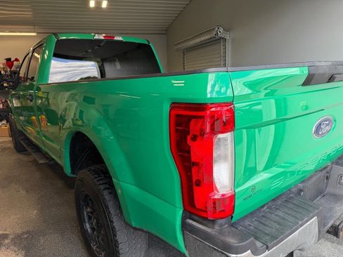Used 2019 Ford F250 XLT w/ XLT Value Package AWD/4WD image 7