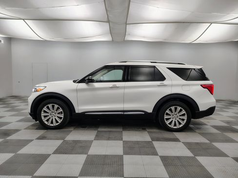 Used 2020 Ford Explorer Limited w/ Class III Trailer Tow Package AWD/4WD image 7