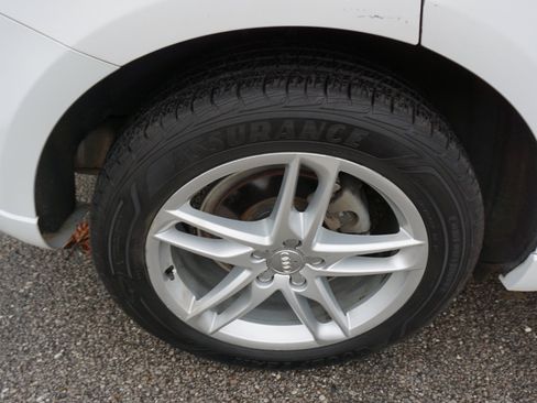 Used 2017 Audi Q5 2.0T Premium Plus w/ Premium Plus Package image 11