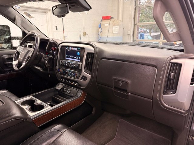 Used 2017 GMC Sierra 2500 SLT w/ Driver Alert Package AWD/4WD image 24