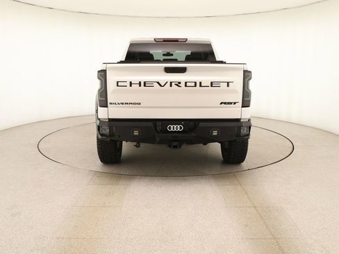 Used 2019 Chevrolet Silverado 1500 RST AWD/4WD image 5