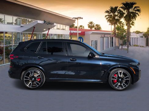 Used 2025 BMW X5 M60i w/ Executive Package AWD/4WD image 2